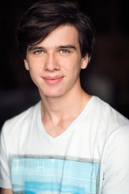 Ảnh diễn viên Harrison Saunders