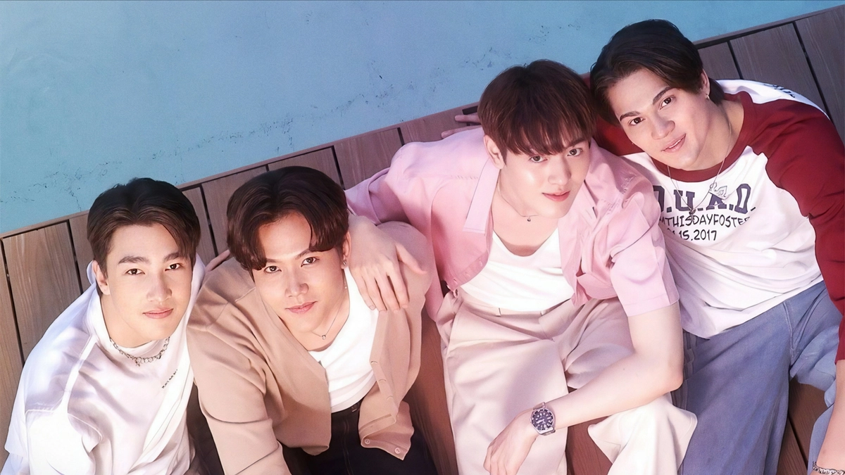 Có Cảnh Báo, Hãy Thận Trọng (Love Alert)