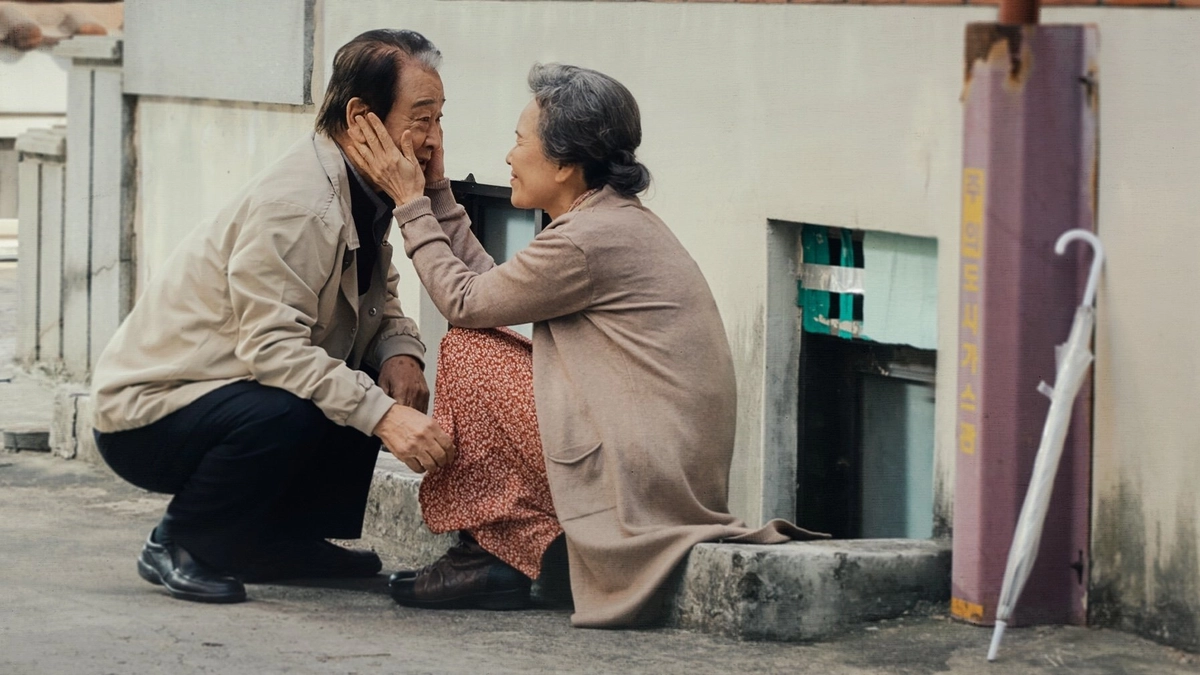 Điều Ba Mẹ Không Kể (Romang)