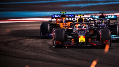 Formula 1: Cuộc Đua Sống Còn (Phần 7) (Formula 1: Drive to Survive (Season 7))